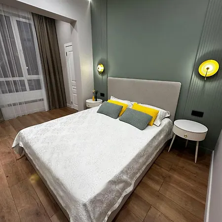 Luxury Two-Room Apartment With Breathtaking Mountain And Mega Mall Views Almaty Exterior photo