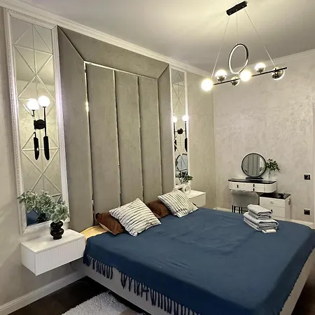 Luxury Two-Room Apartment With Breathtaking Mountain And Mega Mall Views Almaty Room photo