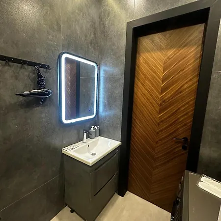 Luxury Two-Room Apartment With Breathtaking Mountain And Mega Mall Views Almaty Exterior photo