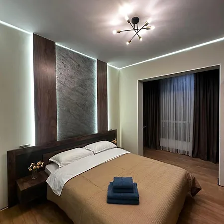 Luxury Two-Room Apartment With Breathtaking Mountain And Mega Mall Views Almaty Exterior photo