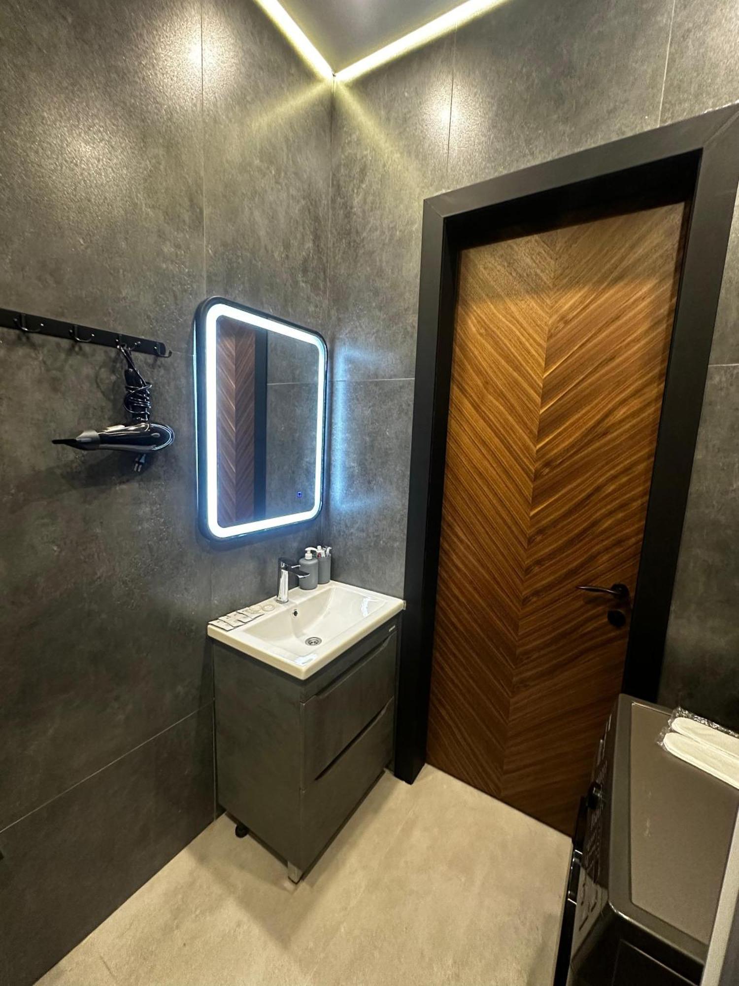 Luxury Two-room With Breathtaking Mountain And Mega Mall Views Apartment