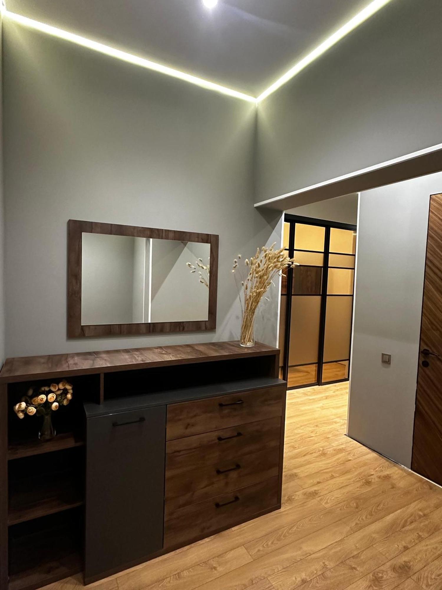 Apartment Luxury Two-room With Breathtaking Mountain And Mega Mall Views