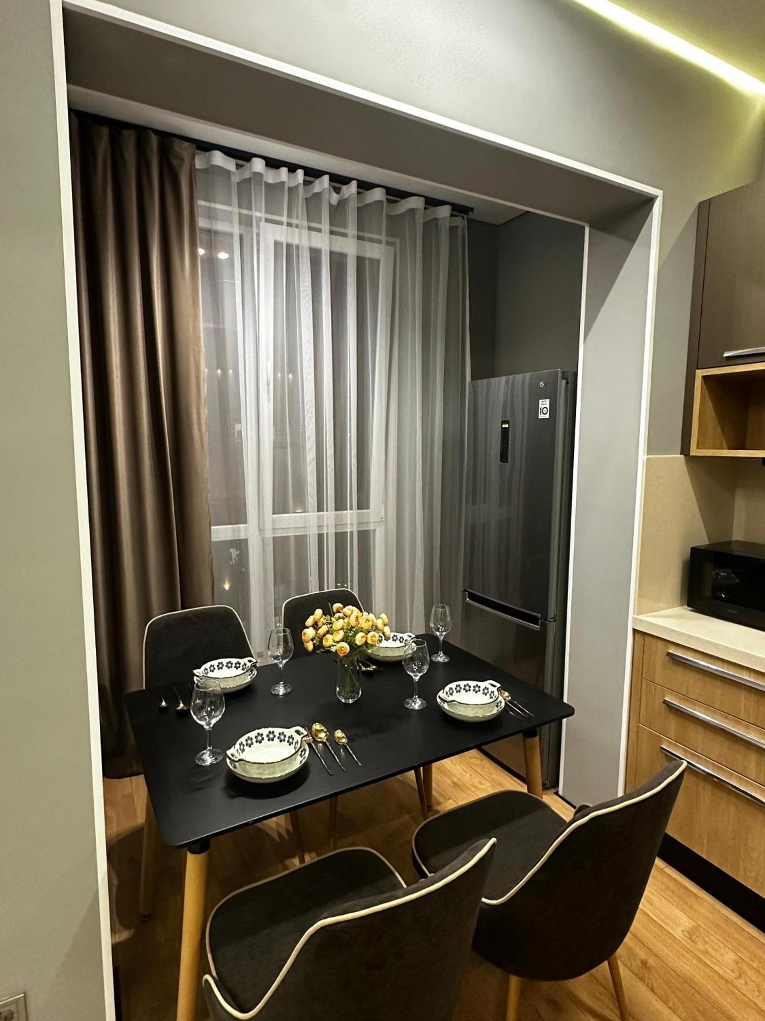 Luxury Two-room With Breathtaking Mountain And Mega Mall Views *