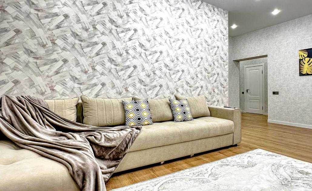 Apartment Luxury Two-room With Breathtaking Mountain And Mega Mall Views *